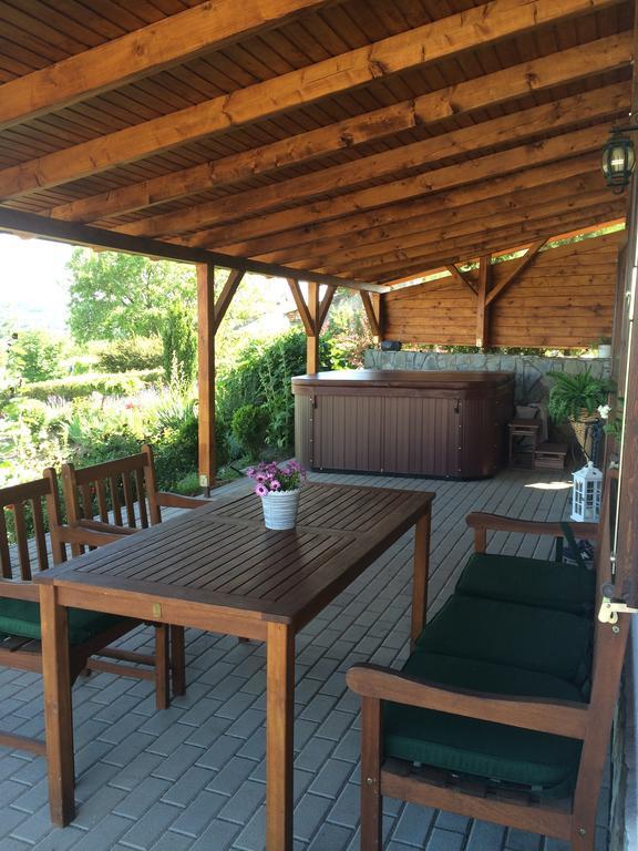 Vörösmál Vendégház Balatonfüred Esterno foto